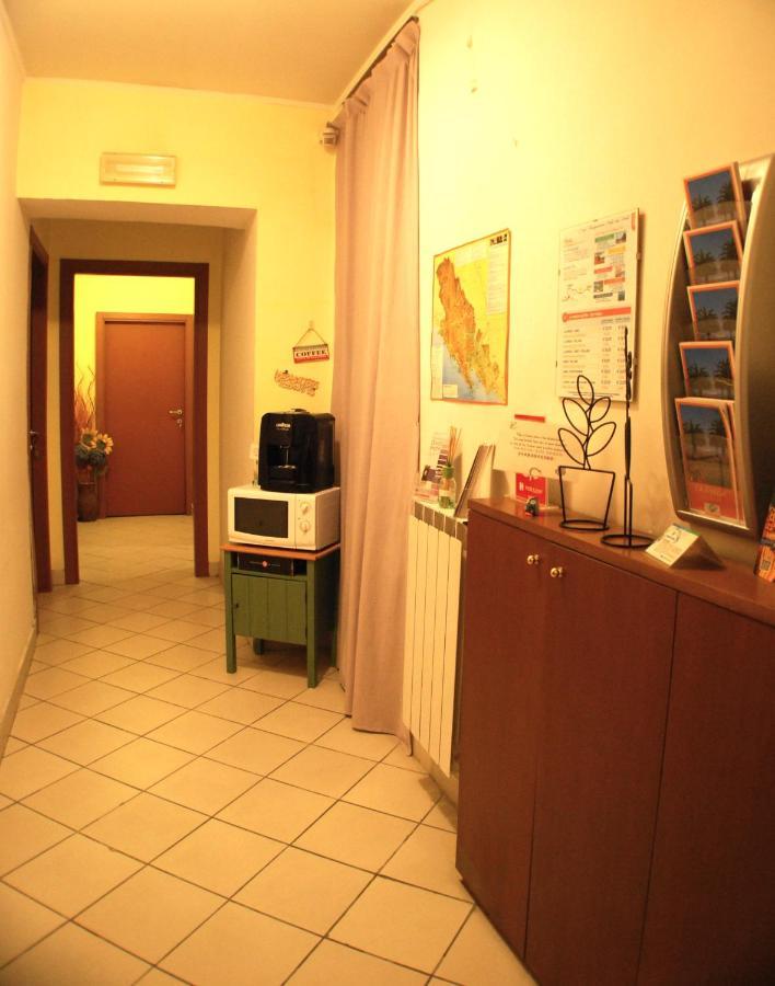 Albergoteatro La Spezia Buitenkant foto