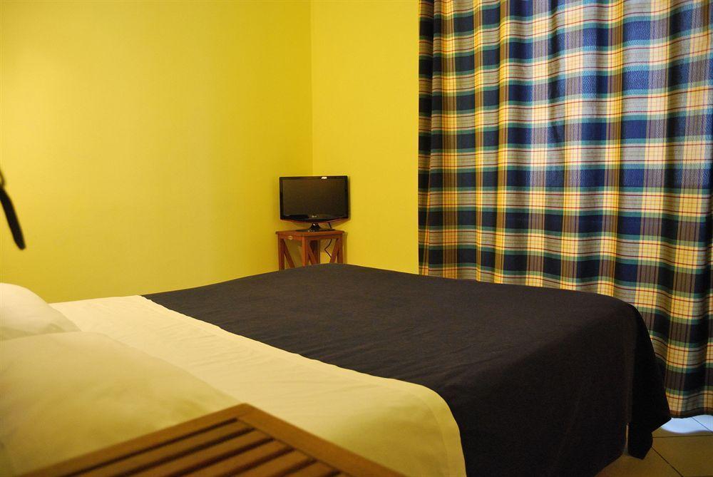 Albergoteatro La Spezia Buitenkant foto