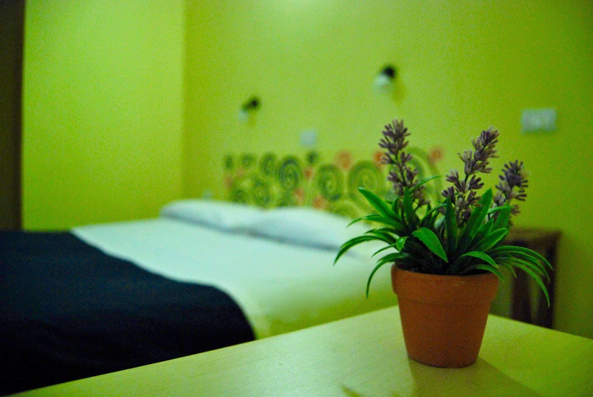 Albergoteatro La Spezia Buitenkant foto