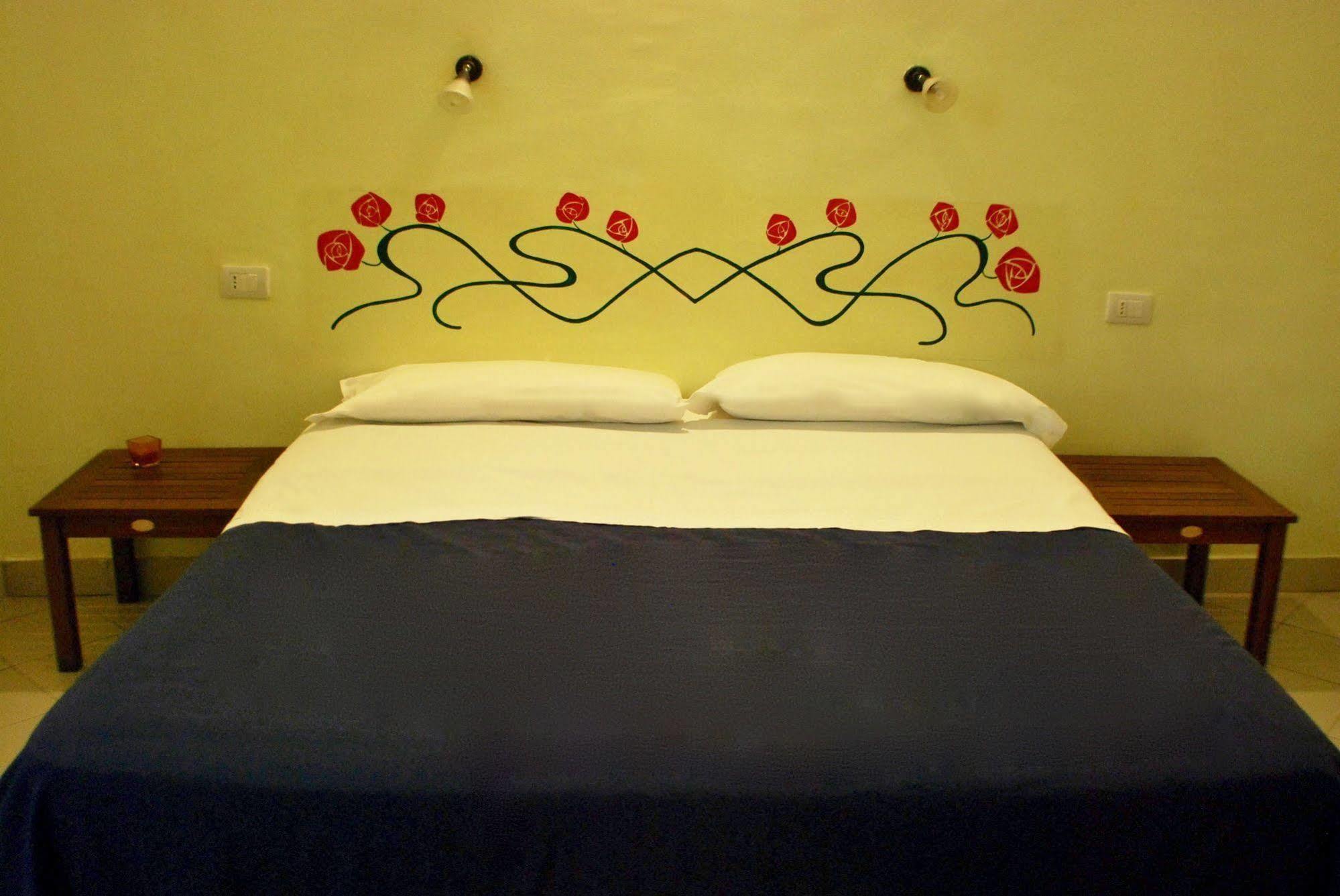 Albergoteatro La Spezia Buitenkant foto